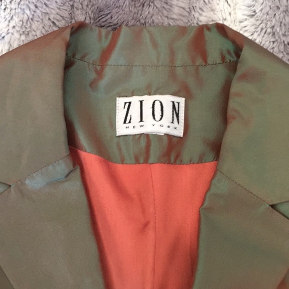 Zion New York Jacket - Picture 5 of 14